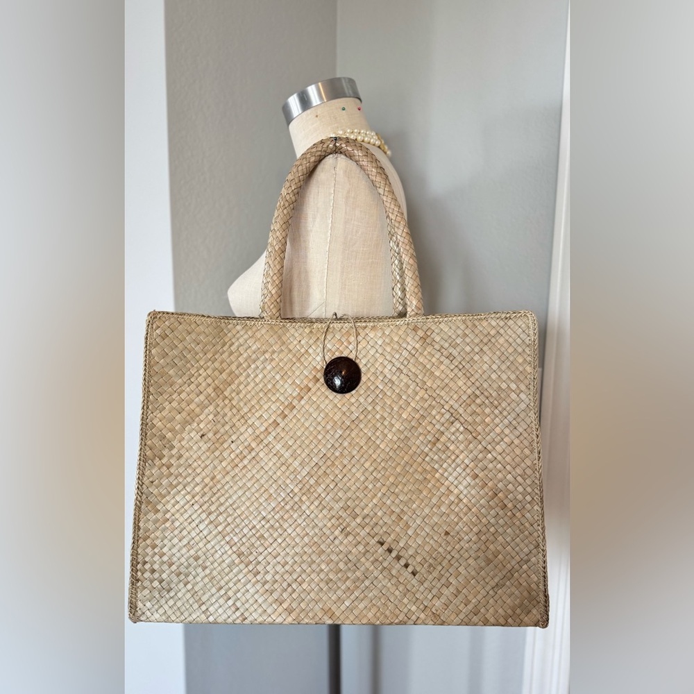 Extra Large Pandanus Leaf Tote Coconut Shell Button 18”x13”x6”